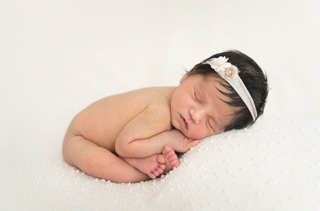 Bebisfotografering-nyfödd-Luna-bebis