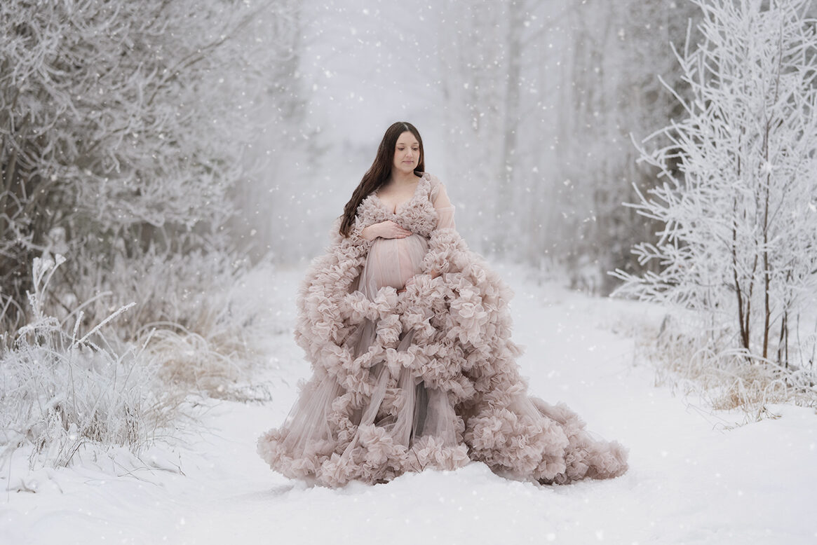 gravid-vinter-fotografering-sundsvall-timra-mahuldan